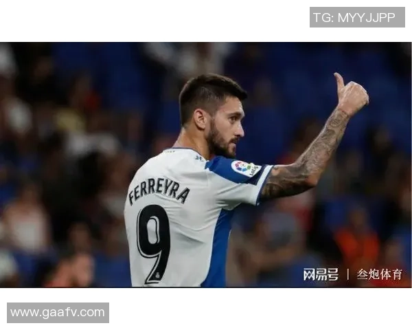 国王杯惊现冷门曼联与那不勒斯激战成和引发球迷热议