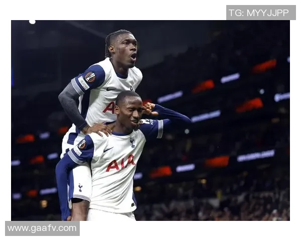 欧联杯激战利物浦与热刺平局补时进球引发全场狂欢解析