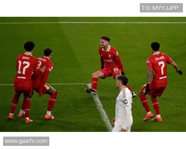 世界杯精彩对决里昂与利物浦1比1平局绝杀瞬间震撼全场十大进球回顾